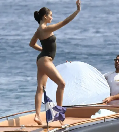 Image 2081939 from Shanina Shaik