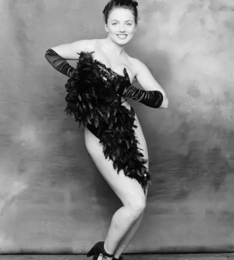 Image 2082373 from Geri Halliwell