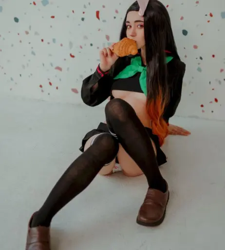 Image 208310 from DonnaLoli