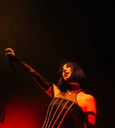 Image 2080045 from Elif