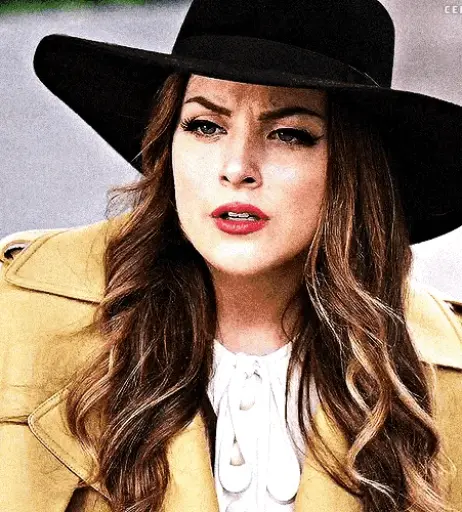 Image 2080034 from Elizabeth Gillies