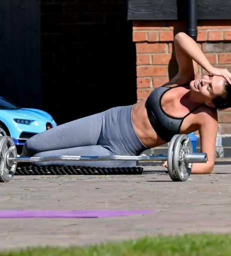 Image 2089534 from Danielle Lloyd