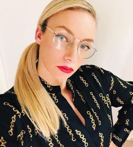 Image 2089412 from Visa Vie