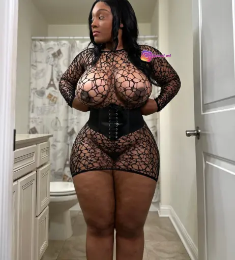 Image 20892171 from Mimi curvaceous  aka Thick Red Thickred3x Aka Caramel Cakes