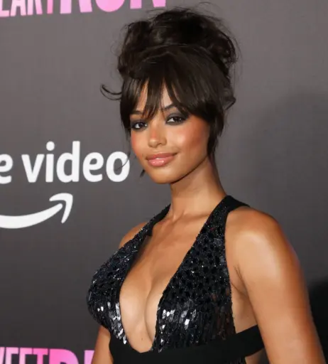 Image 2088023 from Ella Balinska