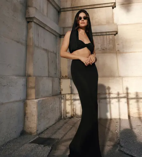 Image 2075858 from Lucy Hale