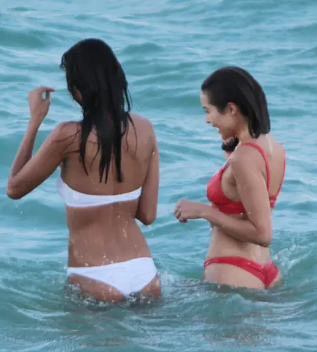 Image 2075798 from Shanina Shaik