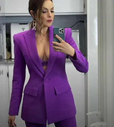 Image 2076583 from Elizabeth Gillies