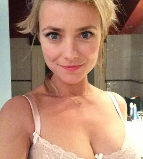 Image 2076460 from Gigi Ravelli