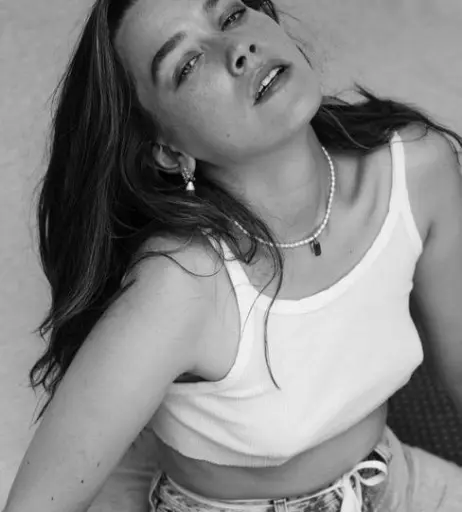 Image 2076694 from Victoria Pedretti