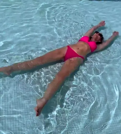 Image 2076304 from Sonya Kraus