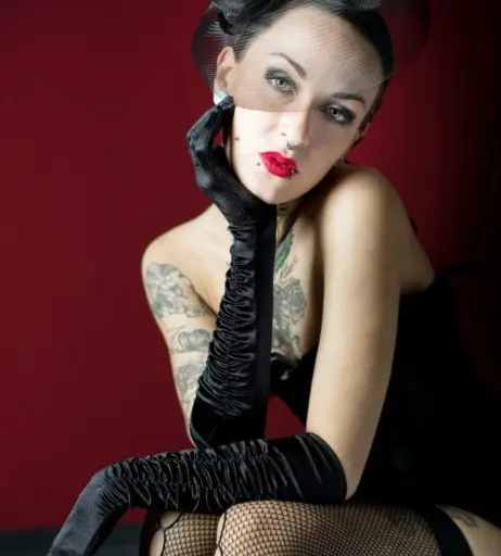 Image 2077493 from Sina Minou