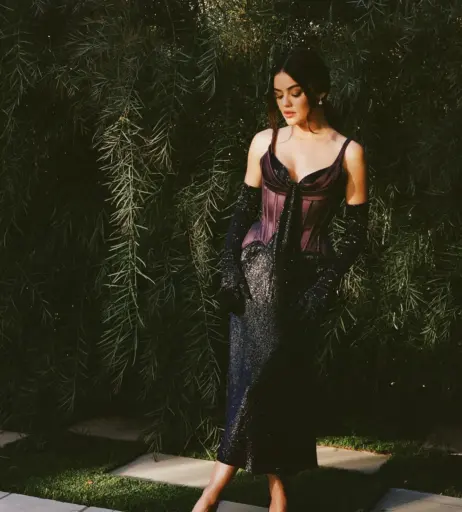 Image 2077426 from Lucy Hale