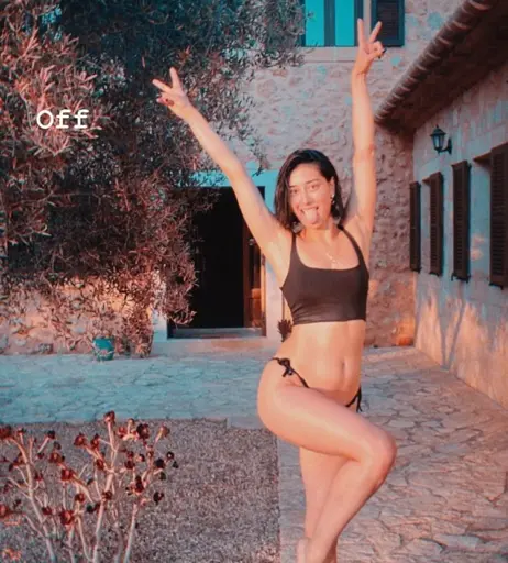 Image 2077146 from Elif