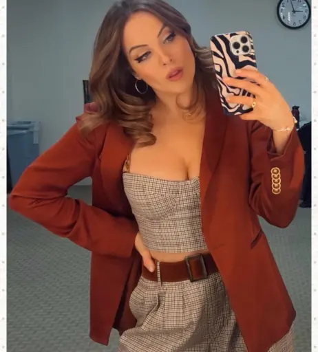 Image 2077078 from Elizabeth Gillies