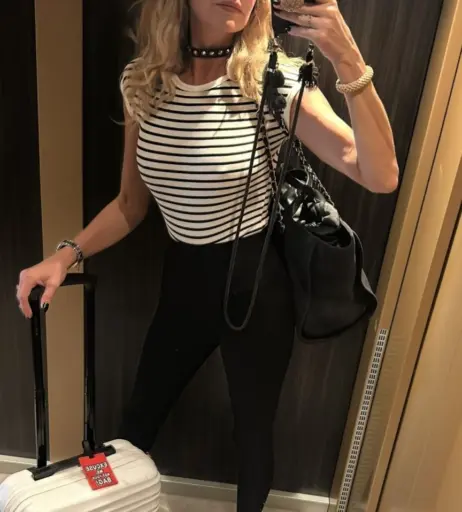 Image 2077971 from Giulia Siegel