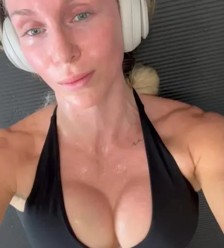 Image 2074463 from Charlotte Flair
