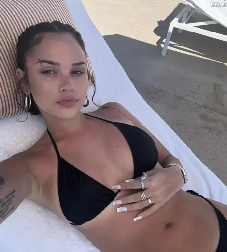 Image 2071645 from Maggie Lindemann