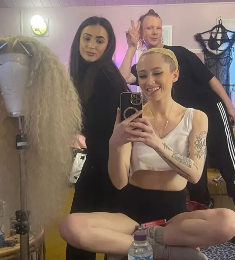 Image 2071186 from Janet Devlin