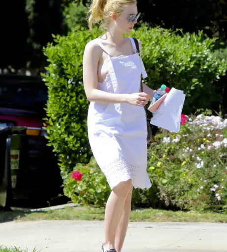 Image 2071353 from Elle Fanning