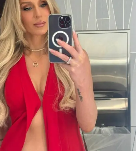Image 2072697 from Charlotte Flair