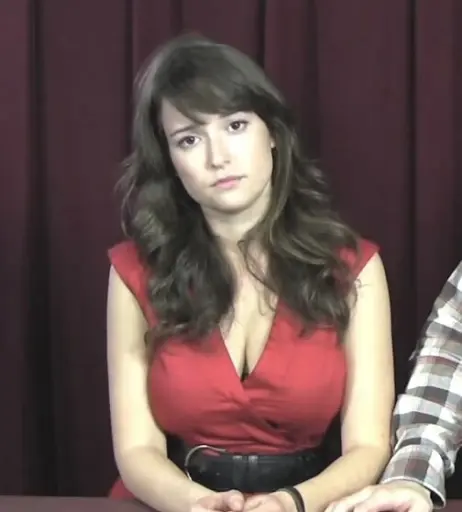 Image 2072095 from Milana Vayntrub