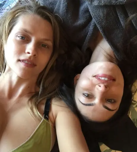 Image 2073823 from Phoebe Tonkin