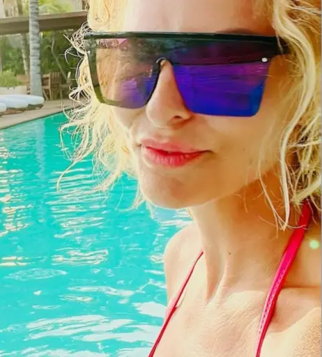 Image 2073542 from Sonya Kraus