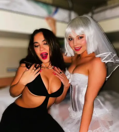 Image 2073446 from Sammi Hanratty