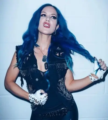 Image 2073415 from Alissa White-Gluz