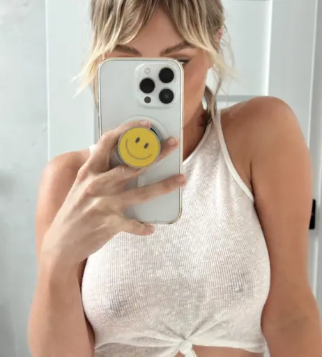 Image 20736400 from Sara Jean Underwood / Saraunderwood