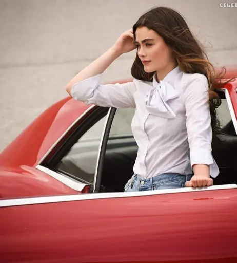 Image 2073643 from Lola Flanery