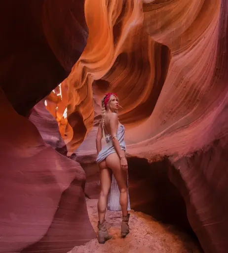 Image 20736226 from Sara Jean Underwood / Saraunderwood