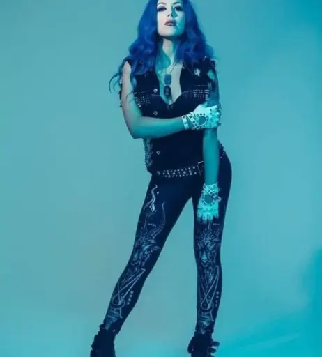 Image 2073343 from Alissa White-Gluz