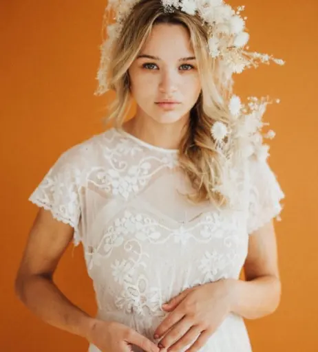 Image 2073948 from Hunter King