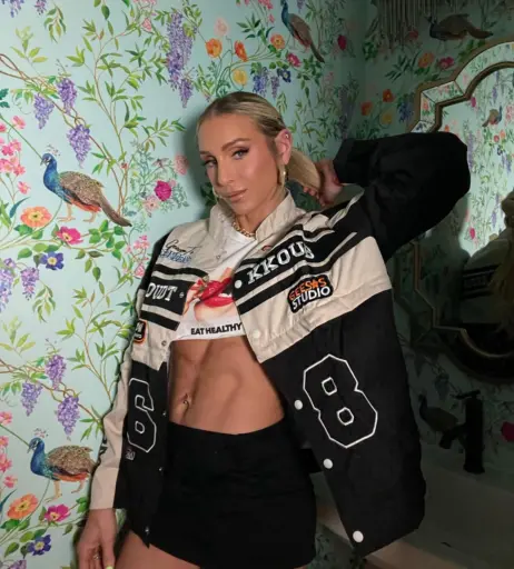Image 2070850 from Charlotte Flair
