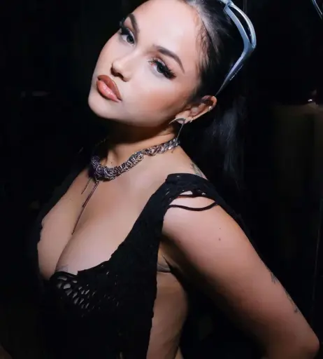 Image 2070822 from Maggie Lindemann