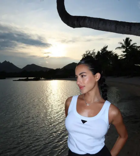 Image 2070492 from Gizem Emre