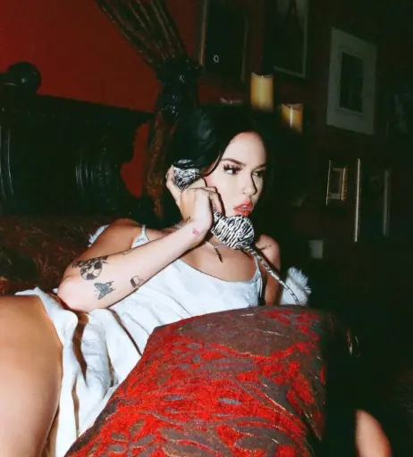 Image 2070299 from Maggie Lindemann