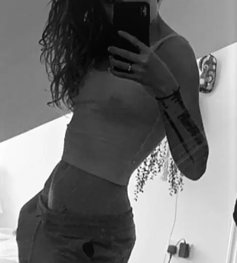 Image 2070212 from Janet Devlin