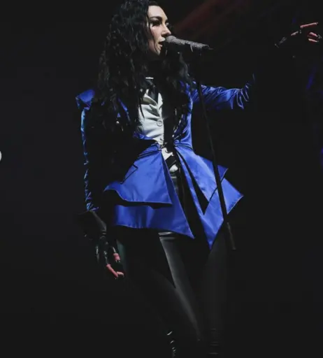 Image 2079860 from Elif