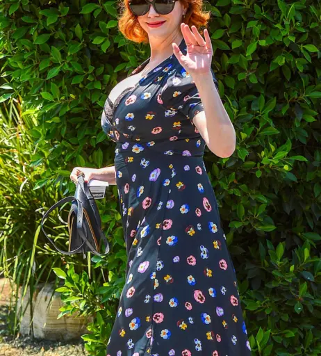 Image 2079581 from Christina Hendricks