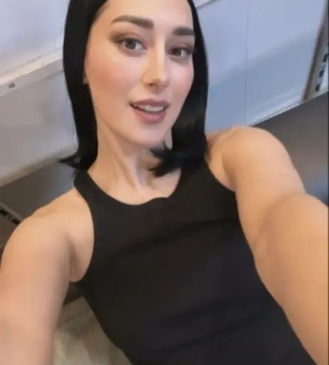 Image 2079503 from Elif