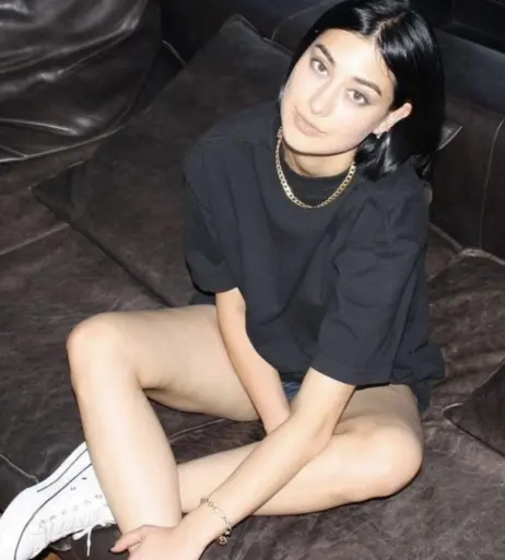 Image 2079413 from Elif