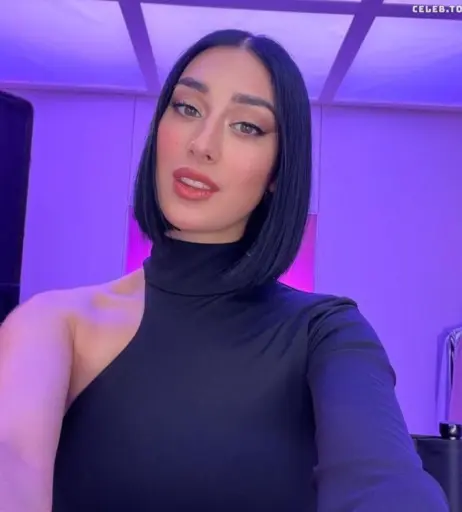 Image 2079696 from Elif