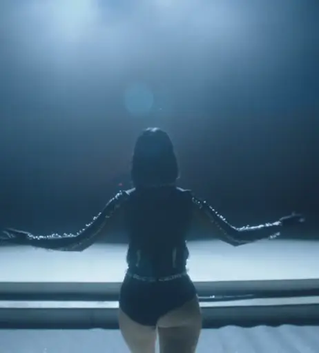 Image 2079963 from Elif