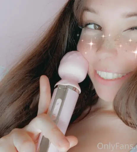 Image 207817 from Belle Delphine