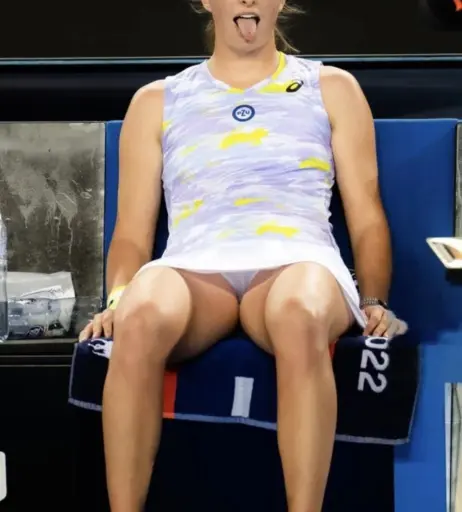 Image 2078325 from Iga Świątek