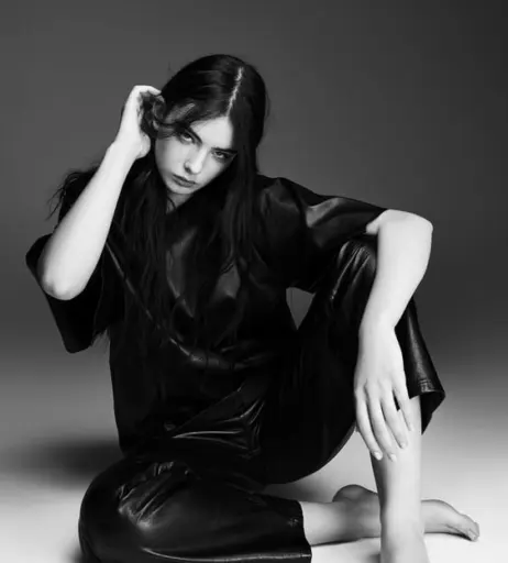 Image 2078916 from Deva Cassel