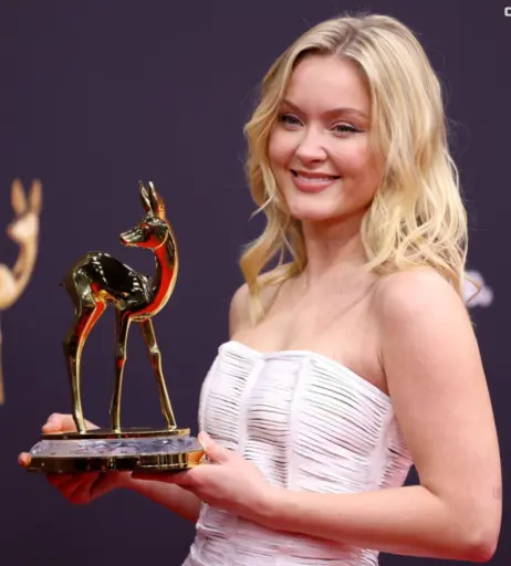 Image 2065725 from Zara Larsson